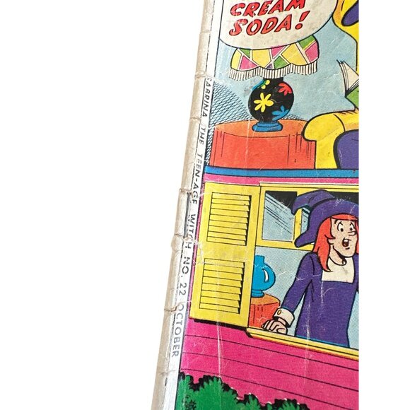 Archie Series Sabrina The Teenage Witch No. 22 October 1974 Comic Bagged Boarded - Picture 2 of 5